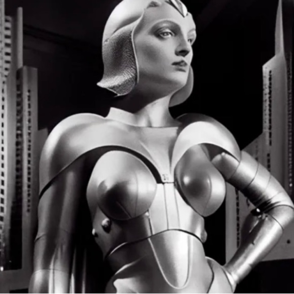 Meet your Posher, Sheila